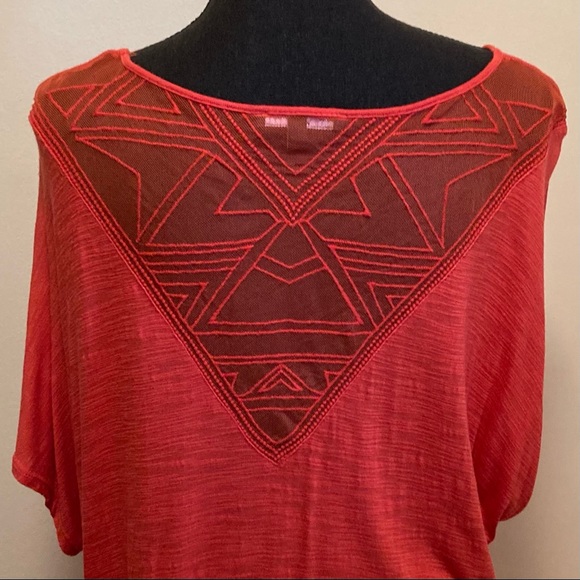 Cable & Gauge Plus Size Tunic Top Sheer Mesh Lace Back Panel Size 1X - Picture 3 of 9